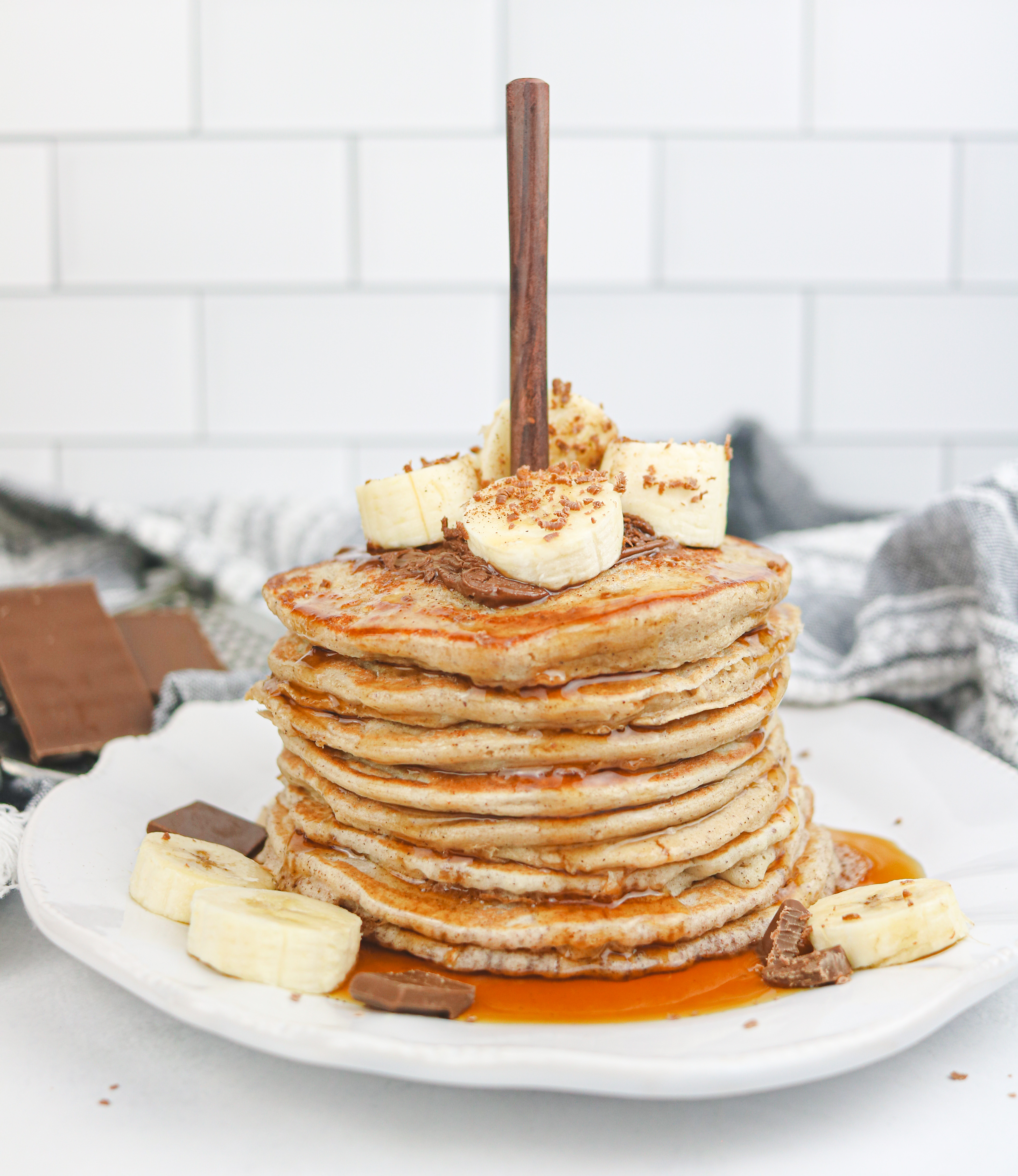 Banana Oatmeal Pancakes